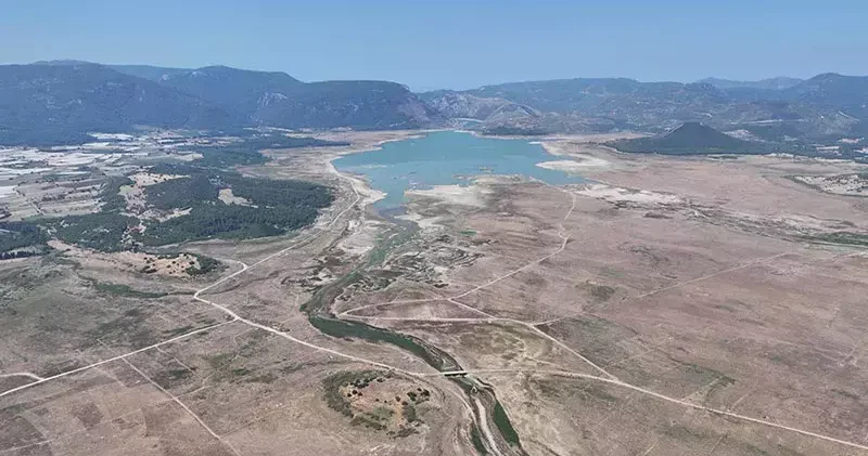 İzmir de her gün su kesintisi yapılacak