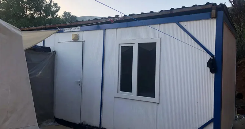 Depremde konteyner verilen işçiye icra takibi başlatıldı