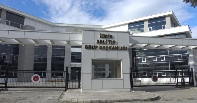 İzmir de denizde erkek cesedi bulundu İzmir Haberleri