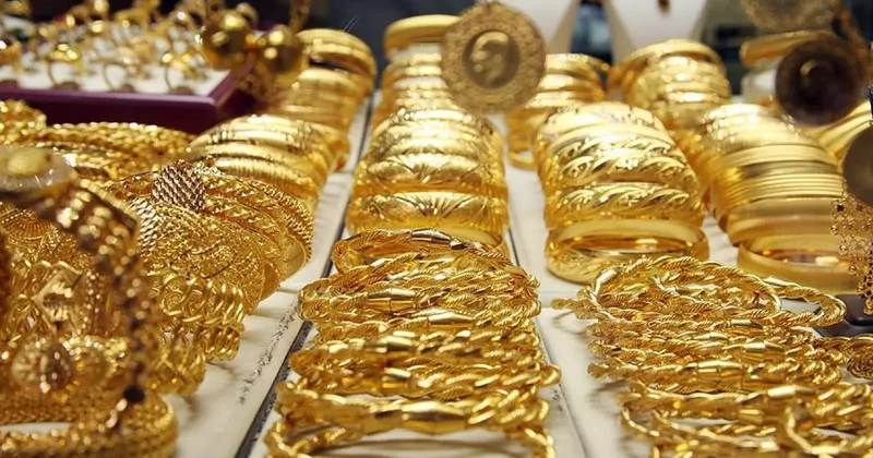 Gram altında ibre yukarı döndü: İşte güncel gram ve çeyrek fiyatları
