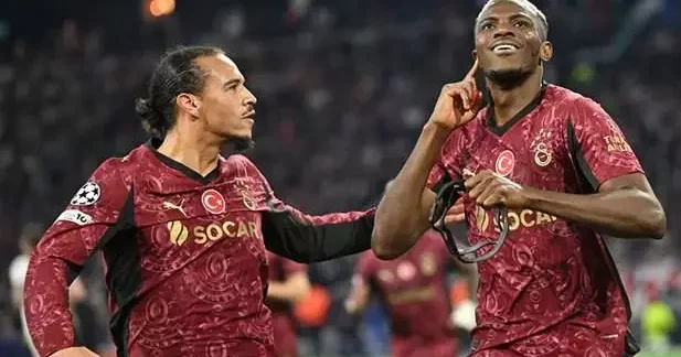 Osimhen yıldız golcüleri geride bıraktı! Gol krallığında Mbappe nin ensesinde