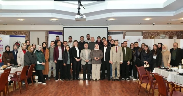 Sigortacılık öğrencileri sektör temsilcileriyle bir araya geldi Düzce Haberleri