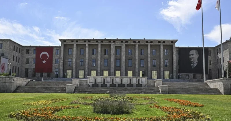 Bu iddia doğruysa korkunç! Meclis lokantasında stajyer kızlara cinsel istismar Sözcü Gazetesi