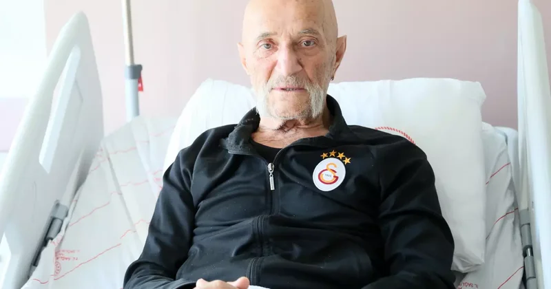 Ünlü oyuncu Coşkun Göğen hastaneye kaldırıldı