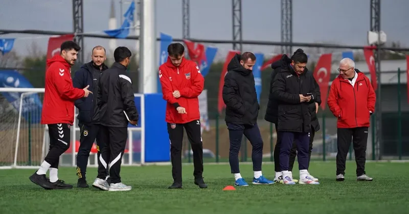 Kimsenin bilmediği başarı! Geleceğin teknik direktörleri burada yetişiyor