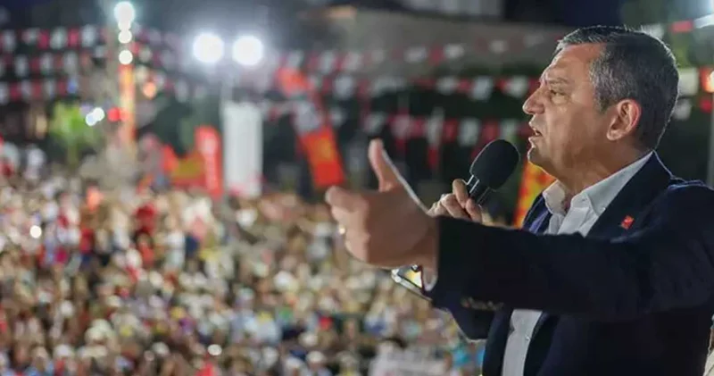 Özgür Özel saat vererek herkesi meydana çağırdı