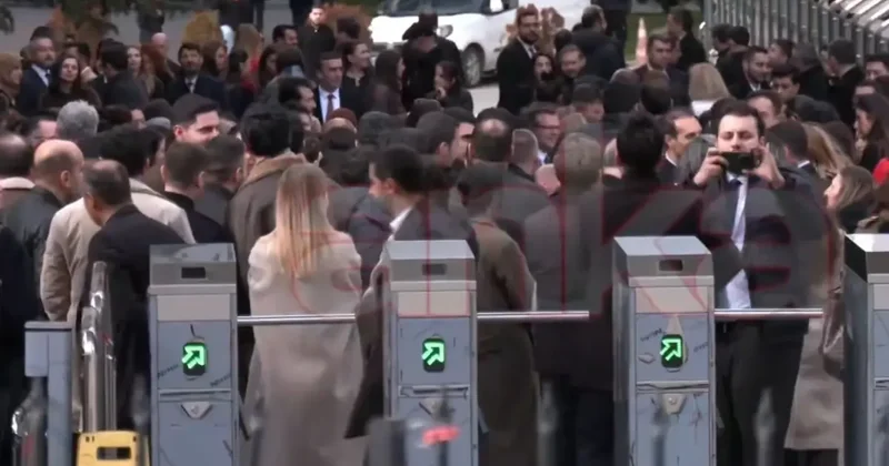 Seyyanen zam geri çekildi, Maliye Bakanlığı uzmanları kararı protesto etti