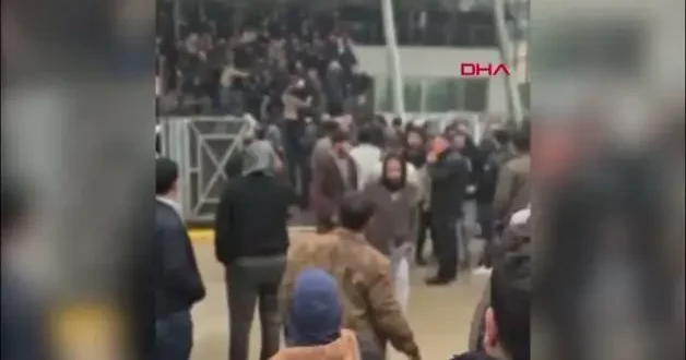 Şanlıurfa da Şoförler ve Otomobilciler Esnaf Odasının başkanlık seçimlerinde kavga çıktı