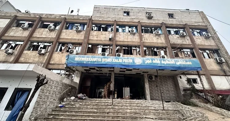 Lav silahı, roketatar, tüfek, el bombaları... YPG/SDG hastaneyi karargaha çevirmiş!