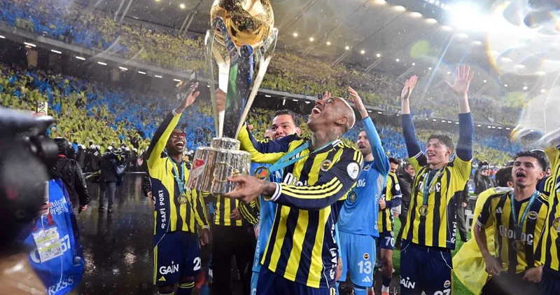 Anderson Talisca: Yeni bir hikaye yazdık, haydi Fener!