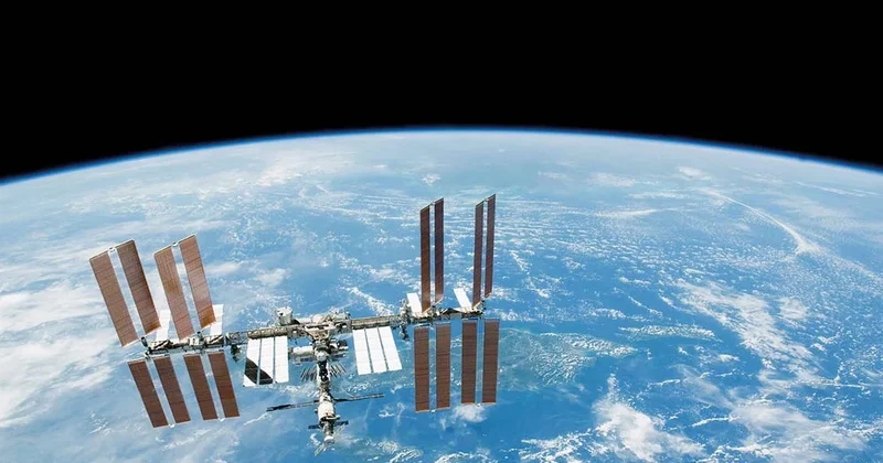 Uzay üssünden hastalık tahliyesi