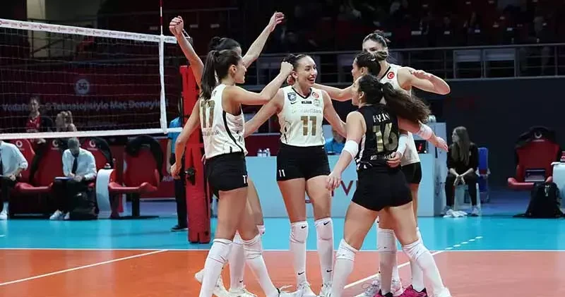 Beşiktaş Vakıfbank : 1 3