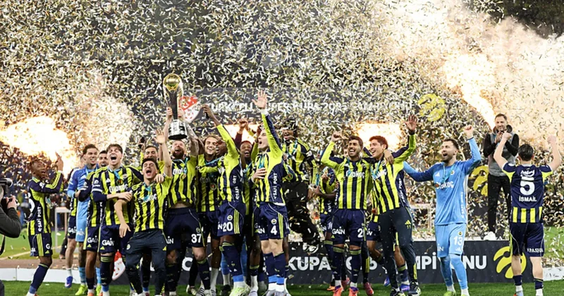 Tüm Türkiye ATV yi izledi! Galatasaray Fenerbahçe Süper finali ekrana kilitledi...