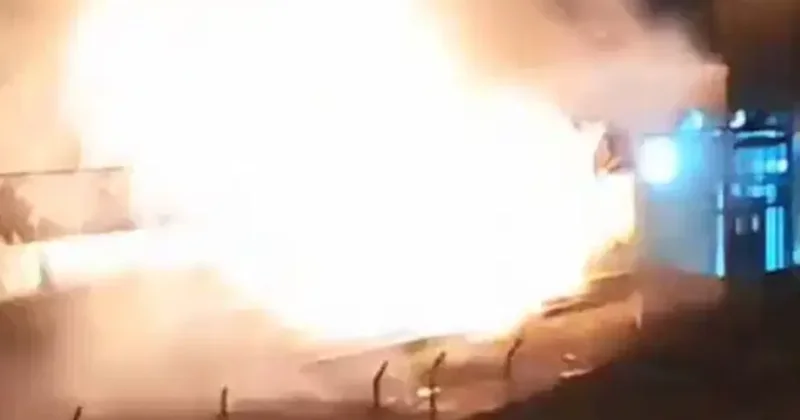 Yenibosna Metro durağında yangın çıktı Sözcü Gazetesi