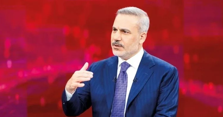 Bakan Fidan ile dünya turu