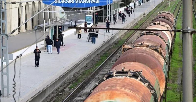 Azerbaycan’dan Ermenistan’a 979 tonluk benzin sevkiyatı