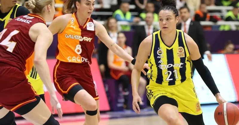 Kadınlar Türkiye Kupası nın sahibi Galatasaray ı farklı mağlup eden Fenerbahçe