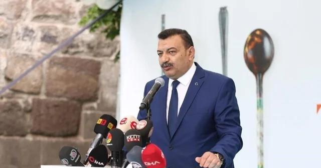 Başkan Aydemir: Haksız rekabetin önlenmesi için esnaf haritası çıkarılmalıdır KDV adaletsizliğinin kalkması için yarı yarıya ödemenin gelmesini istiyoruz Kayseri Haberleri