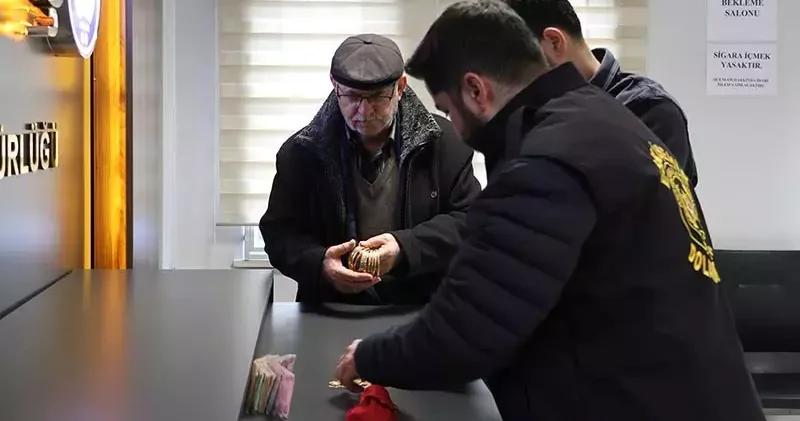 Çiftçiyi, 5 milyon liralık ziynet eşyasını alarak dolandıran şüpheliler yakalandı