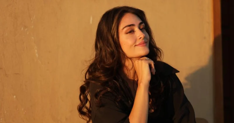 Esra Bilgiç: Kendime örnek alıyorum