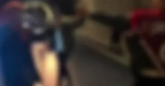 Antalya da asker uğurlamada yolu kapatan 8 sürücüye para cezası kesildi VİDEO İZLE