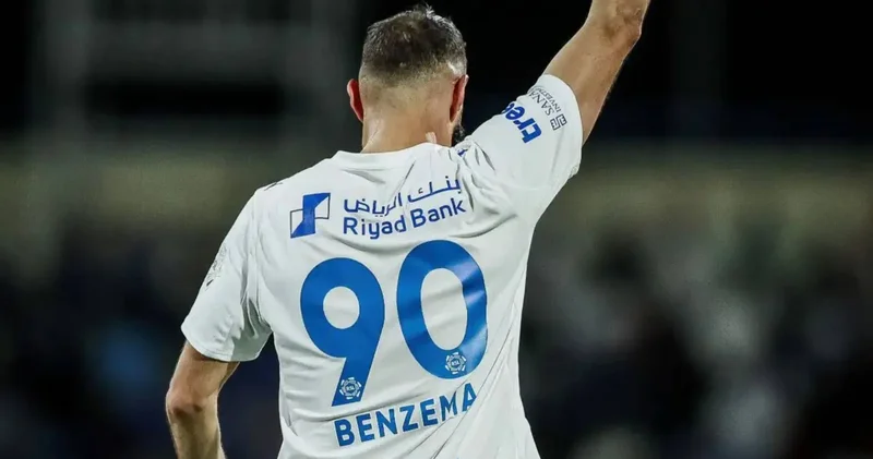 Karim Benzema nın Cristano Ronaldo ya attığı mesaj ortaya çıktı: Daha yüksek bir maaş kazandım