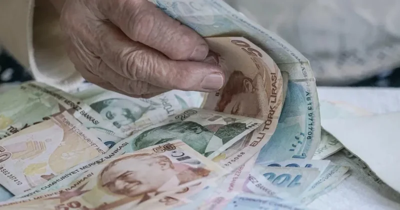 Emekli maaşını 28 bine tamamlayacak yeni sistemi açıkladı: Geliri sınırda olan yandı
