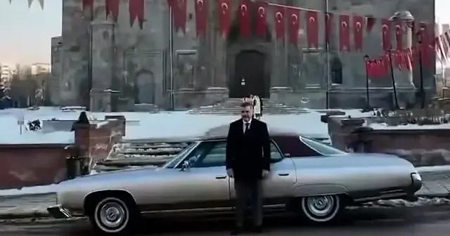 Bakan Çiftçi Erzurum sokaklarında Alparslan Türkeş’in arabasıyla turlamıştı VİDEO İZLE