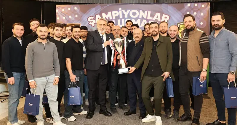 Gebze’de çifte şampiyonluk coşkusu