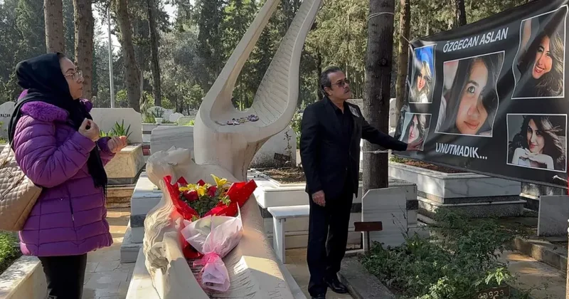 11 yıldır dinmeyen acı: Özgecan Aslan kabri başında dualarla anıldı