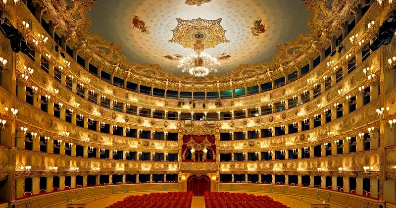 Ahmet Ertuğ’un fotoğraf sergisi Trendyol Sanat desteğiyle Venedik’te