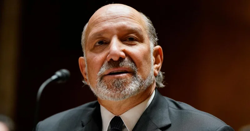 ABD Ticaret Bakanı Lutnick, Epstein bağlantıları nedeniyle istifa çağrılarıyla karşı karşıya