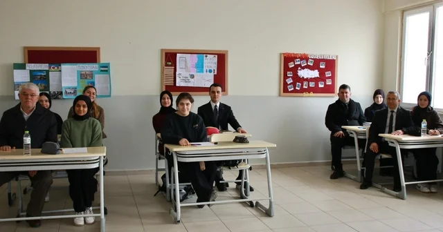 Çilimli de eğitime yakın ilgi Kaymakam Alpay okulları tek tek geziyor Düzce Haberleri