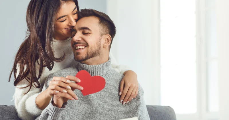 14 Şubat’ta erkekler için hediye rehberi: Hediyenizin kıymetini ücreti belirlemesin!