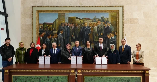 Gaziantep te koruyucu aile hizmetlerinin güçlendirilmesi için protokol imzalandı Gaziantep Haberleri