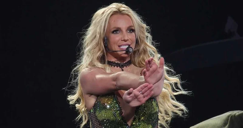 Britney Spears 200 milyon dolara hepsini sattı