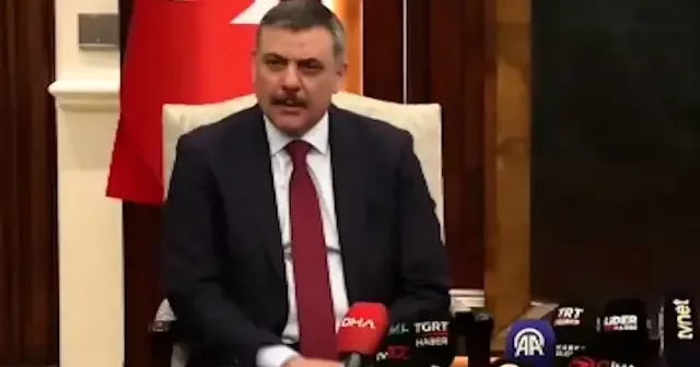 Görevi devralan İçişleri Bakanı Mustafa Çiftçi den ilk açıklama: Kendime sürekli tekrar ettiğim bir ilahi ferman var VİDEO İZLE