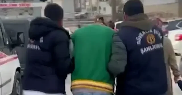 Şanlıurfa’da devlete ve milli değerlere hakarete eden şahıs tutuklandı VİDEO İZLE