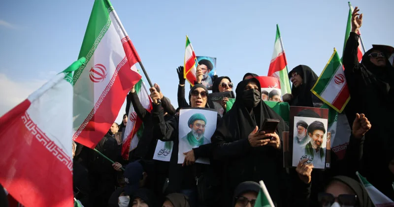 İsrailli yetkili: İran da rejim değişikliği gerçekçi hedef değil Dış Haberler