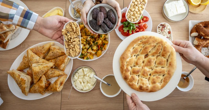 İftarda ne yediğiniz önemli: Sindirim sistemini koruyan ramazan besinleri Sağlık Haberleri