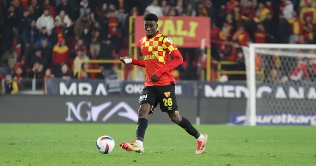 Göztepe de sakatlığını atlatan Bokele takımla çalışmalara başladı İzmir Haberleri