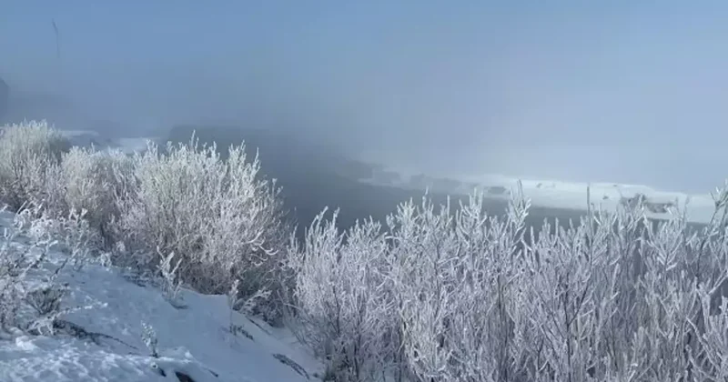 Mart ayında 25 dereceyi gördüler: Kent merkezi buz kesti!