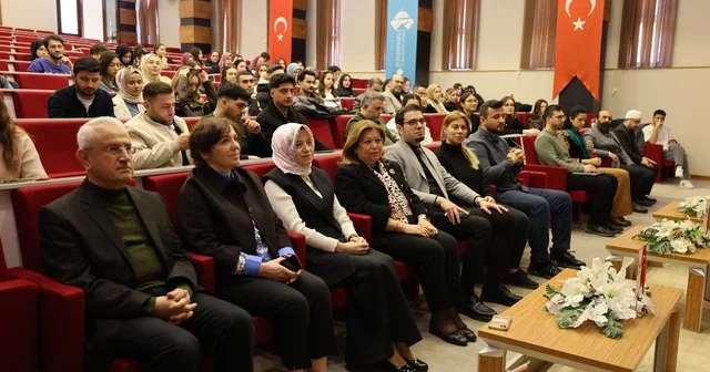 HKÜ de Modern Hayatın Ritmine Karşı Ramazan ın Ruhu konferansı düzenlendi Gaziantep Haberleri