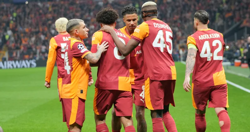Spor yazarları Galatasaray Liverpool maçını değerlendirdi Futbol Haberleri