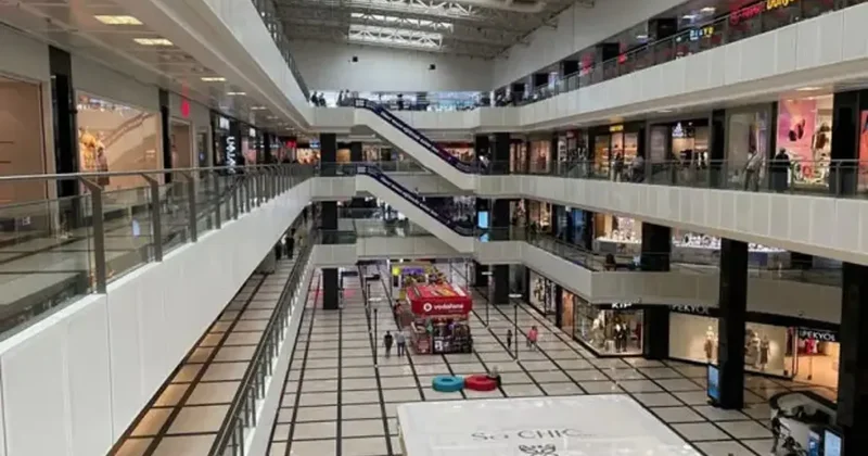 AVM lerde tarihi ciro rekoru: 2025 te ulaşılan rakam dudak uçuklattı