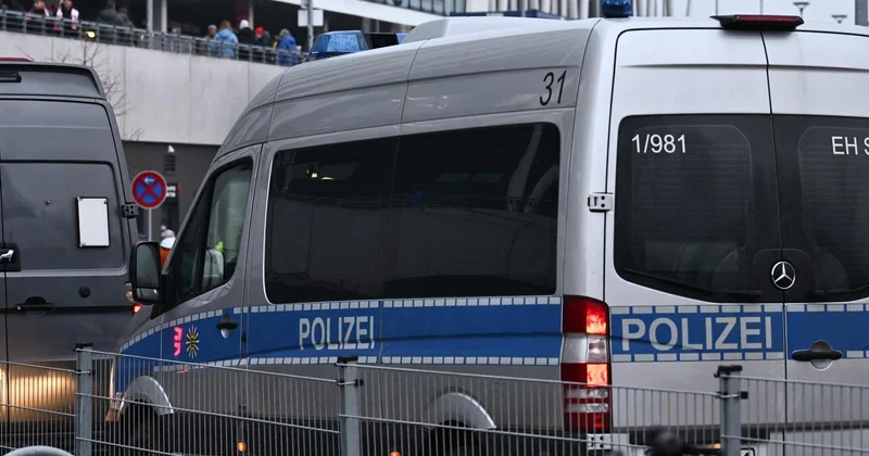 İsviçre de otobüs yangını: 6 ölü