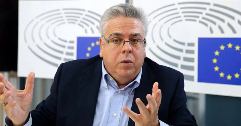 AB Raportörü Amor: Türkiye’nin vize serbestisi için 6 madde kaldı