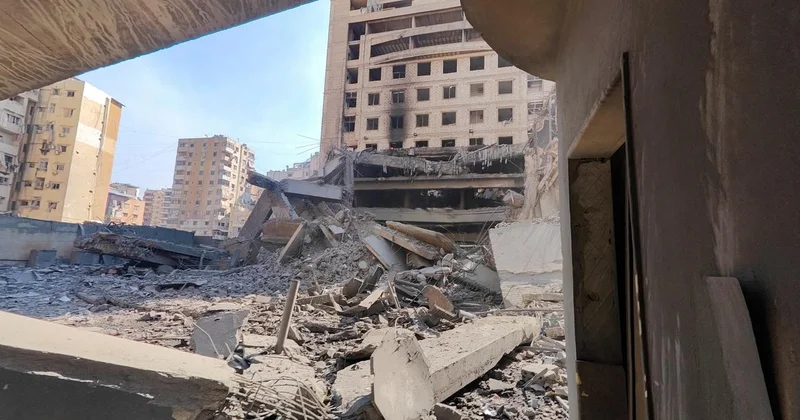 Lübnan Sivil Savunma Müdürlüğü: İsrail saldırılarında sağlık ekiplerinden 15 kişi öldü