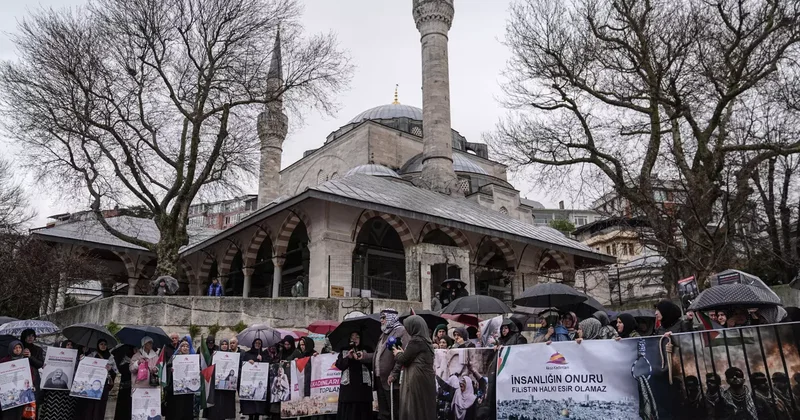 Türkiye Filistin için sabah namazında buluşuyor