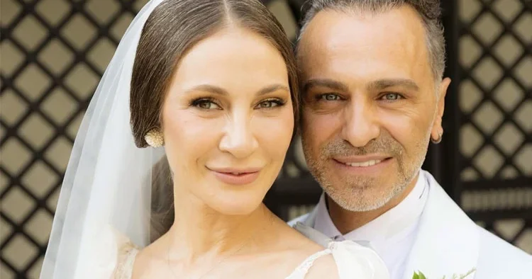 ‘Evlenmek istemiyorum’ diyerek yüzük taktı